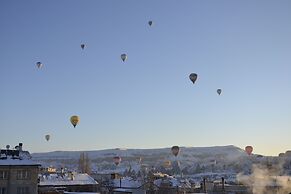 ShoeString Stone House
