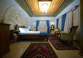 ShoeString Stone House