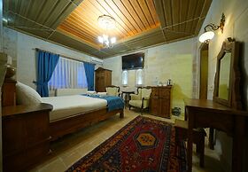 ShoeString Stone House