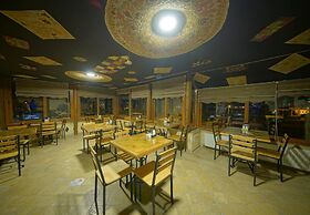 ShoeString Stone House