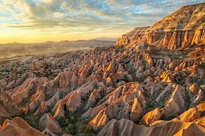 ShoeString Stone House