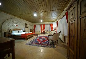 ShoeString Stone House