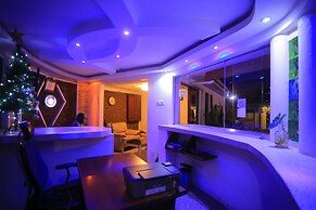 Mowicribs Hotel & Spa