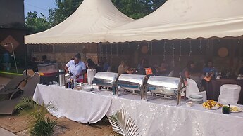 Mowicribs Hotel & Spa