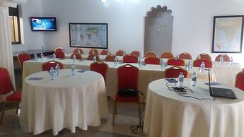 Mowicribs Hotel & Spa