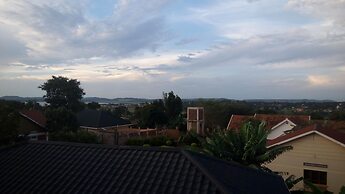 Mowicribs Hotel & Spa