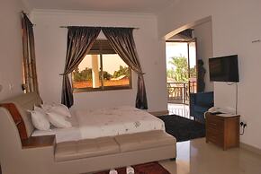 Mowicribs Hotel & Spa