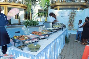 Mowicribs Hotel & Spa