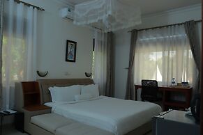 Mowicribs Hotel & Spa