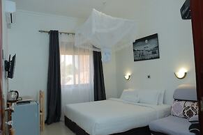 Mowicribs Hotel & Spa