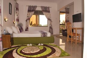 Mowicribs Hotel & Spa