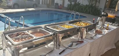 Mowicribs Hotel & Spa