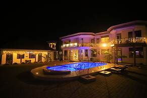 Mowicribs Hotel & Spa