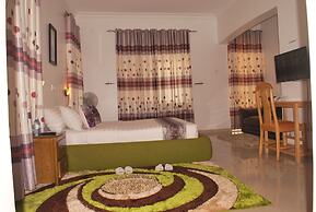 Mowicribs Hotel & Spa