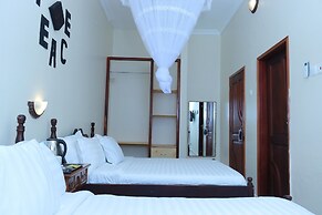 Mowicribs Hotel & Spa