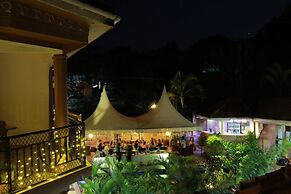 Mowicribs Hotel & Spa