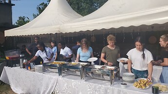 Mowicribs Hotel & Spa