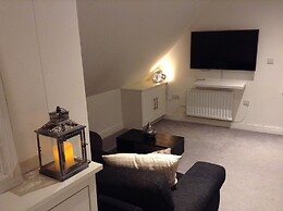 Central Windsor Apartments