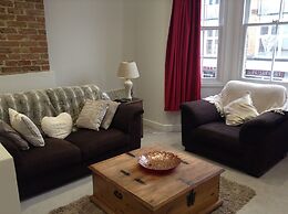 Central Windsor Apartments