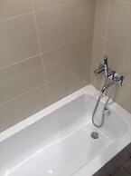 Central Windsor Apartments