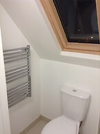 Central Windsor Apartments