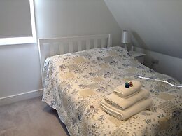 Central Windsor Apartments