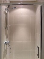 Central Windsor Apartments