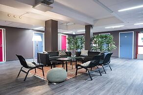 The Rooms Airport - 20Rooms