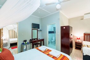 Dzimbahwe Guest Lodge