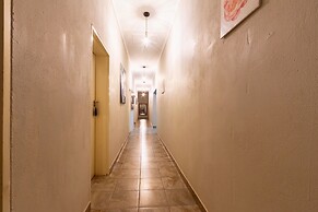 Dzimbahwe Guest Lodge