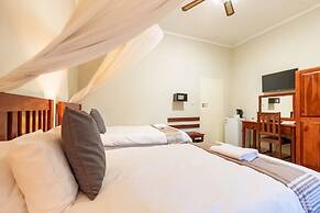 Dzimbahwe Guest Lodge