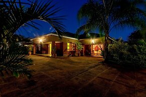 Dzimbahwe Guest Lodge