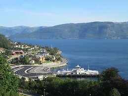 Lavik Fjord Hotell