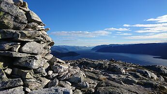 Lavik Fjord Hotell