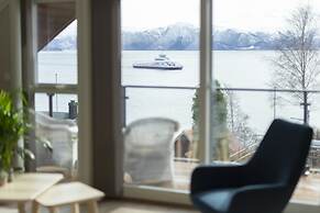 Lavik Fjord Hotell