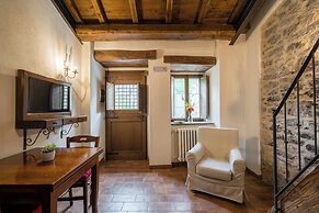 Borgotufi Albergo Diffuso
