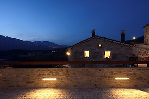 Borgotufi Albergo Diffuso