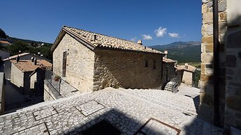 Borgotufi Albergo Diffuso
