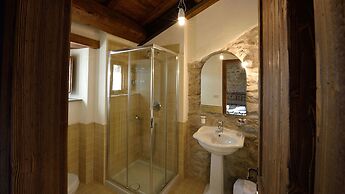 Borgotufi Albergo Diffuso