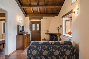 Borgotufi Albergo Diffuso
