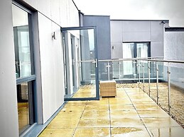 Hampton Suites Serviced Apartments