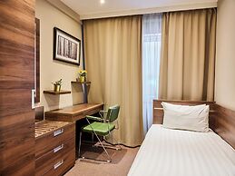 Hampton Suites Serviced Apartments