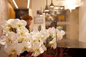 Hotel Pompaelo Urban Spa