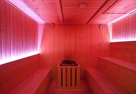 Hotel Pompaelo Urban Spa