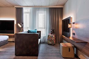 MOXY Frankfurt East