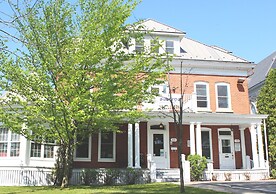 Auberge Jeunesse Magog-Orford (Hostel)