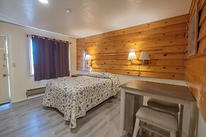 Captain's Choice Motel