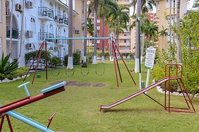 SandCastles Deluxe Beach Resort