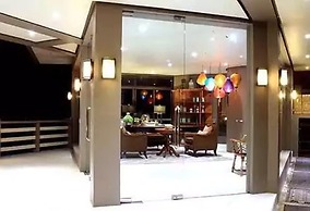 The Oriental Luxury Suites Tagaytay