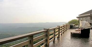 The Oriental Luxury Suites Tagaytay